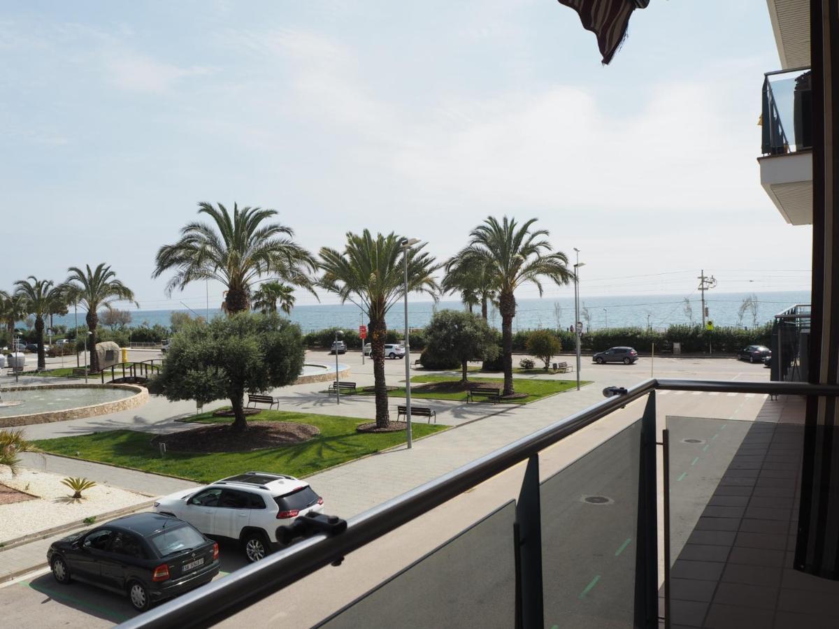 Ninfa Con Balcon Ideal Familias Con Vistas Al Mar Apartment Pineda de Mar